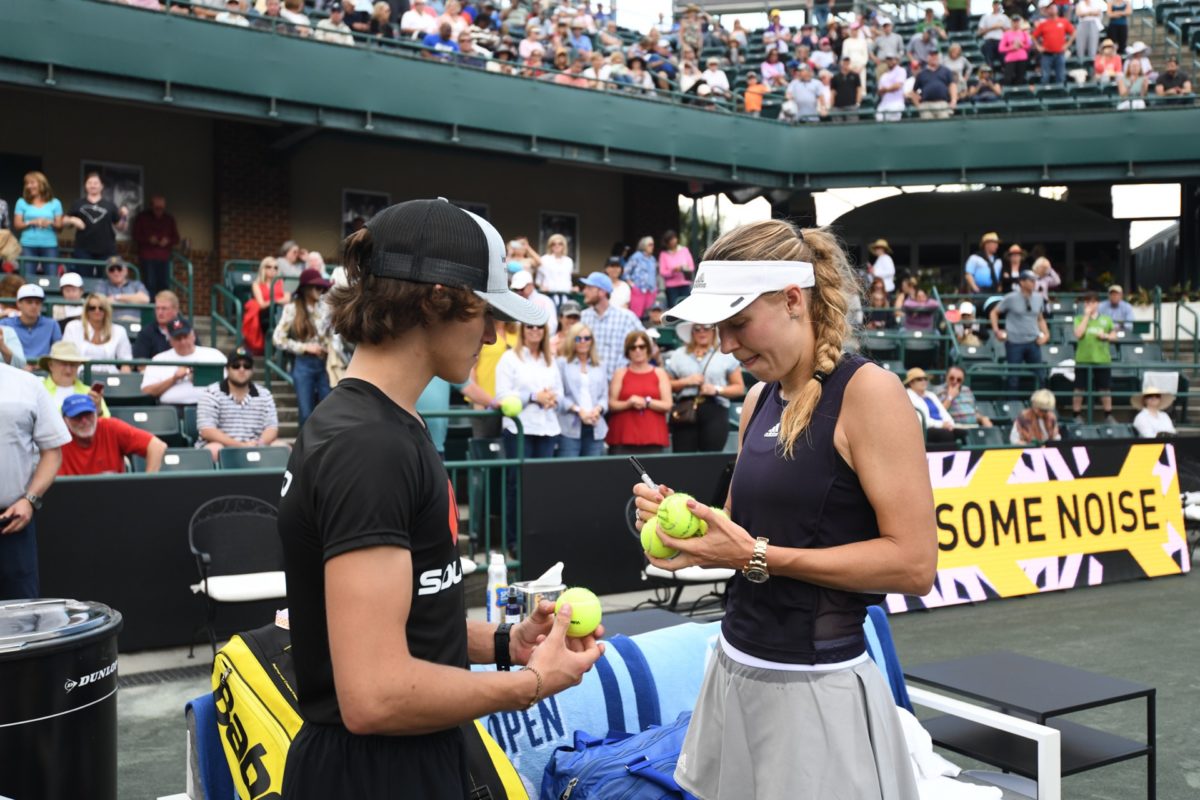 Major Champ Caroline Wozniacki Has Another New Title: Aunty