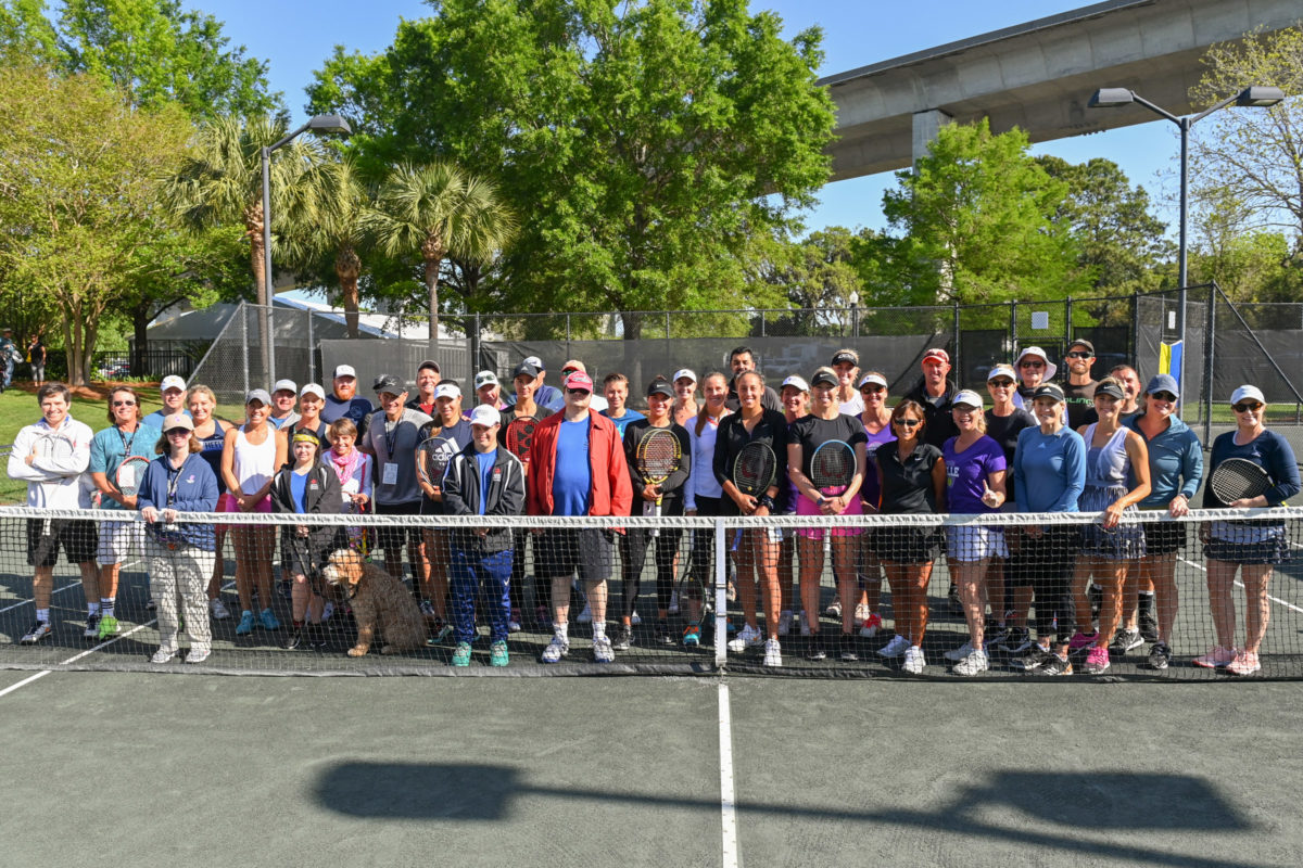 WTA stars, Charleston tennis enthusiasts help to raise $100,000 for Ukraine relief in pro-am