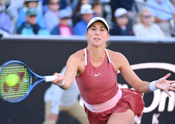 Quarterfinal Friday: Bencic rallies as Jabeur and Anisimova roll into semis