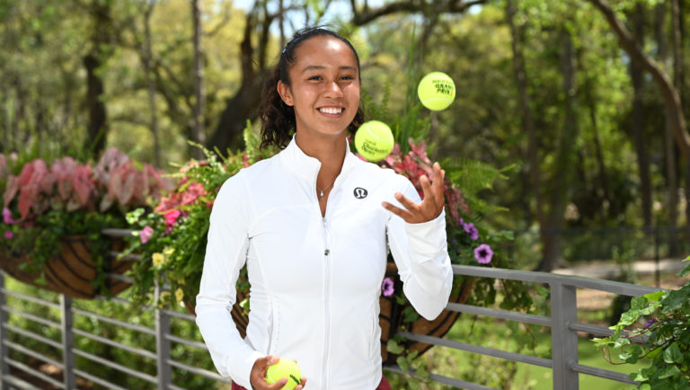 Photos: Top Charleston Open stars strike a pose off court