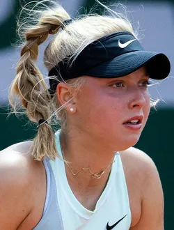 BRENDA FRUHVIRTOVA