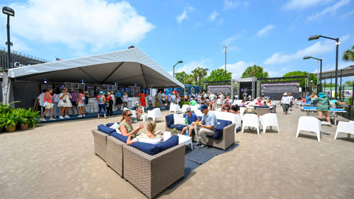 Doubles, Bubbles & Bites – Credit One Charleston Open