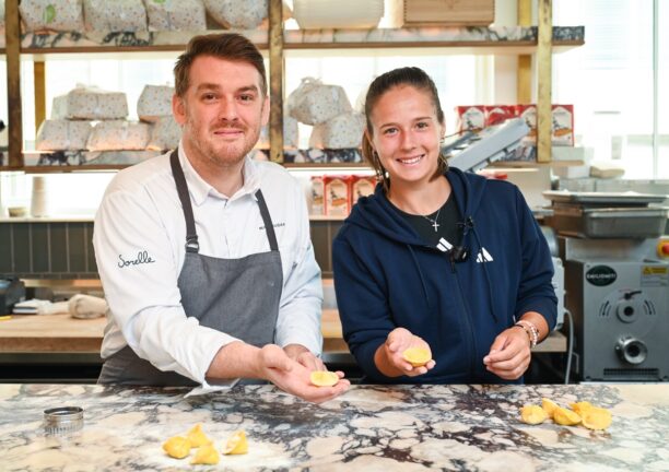 Videos: Cooking in the Kitchen with Kasatkina