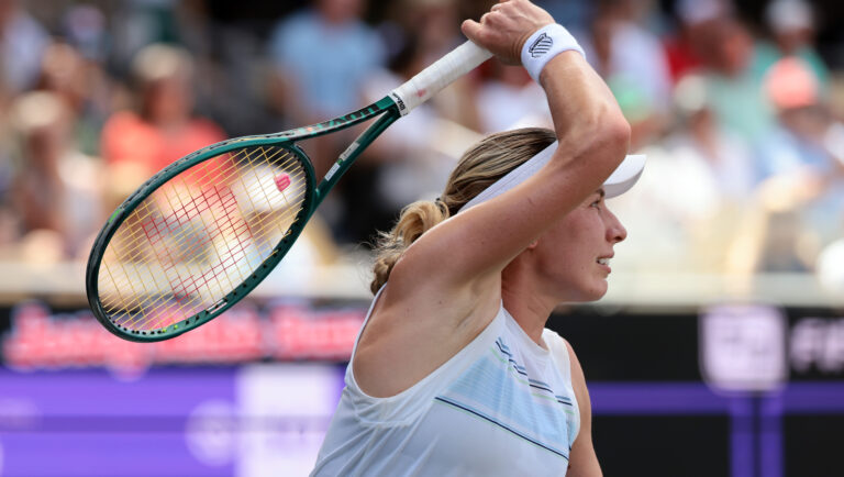 Transcript: Ekaterina Alexandrova def. Zheng Qinwen, 6-1, 6-4
