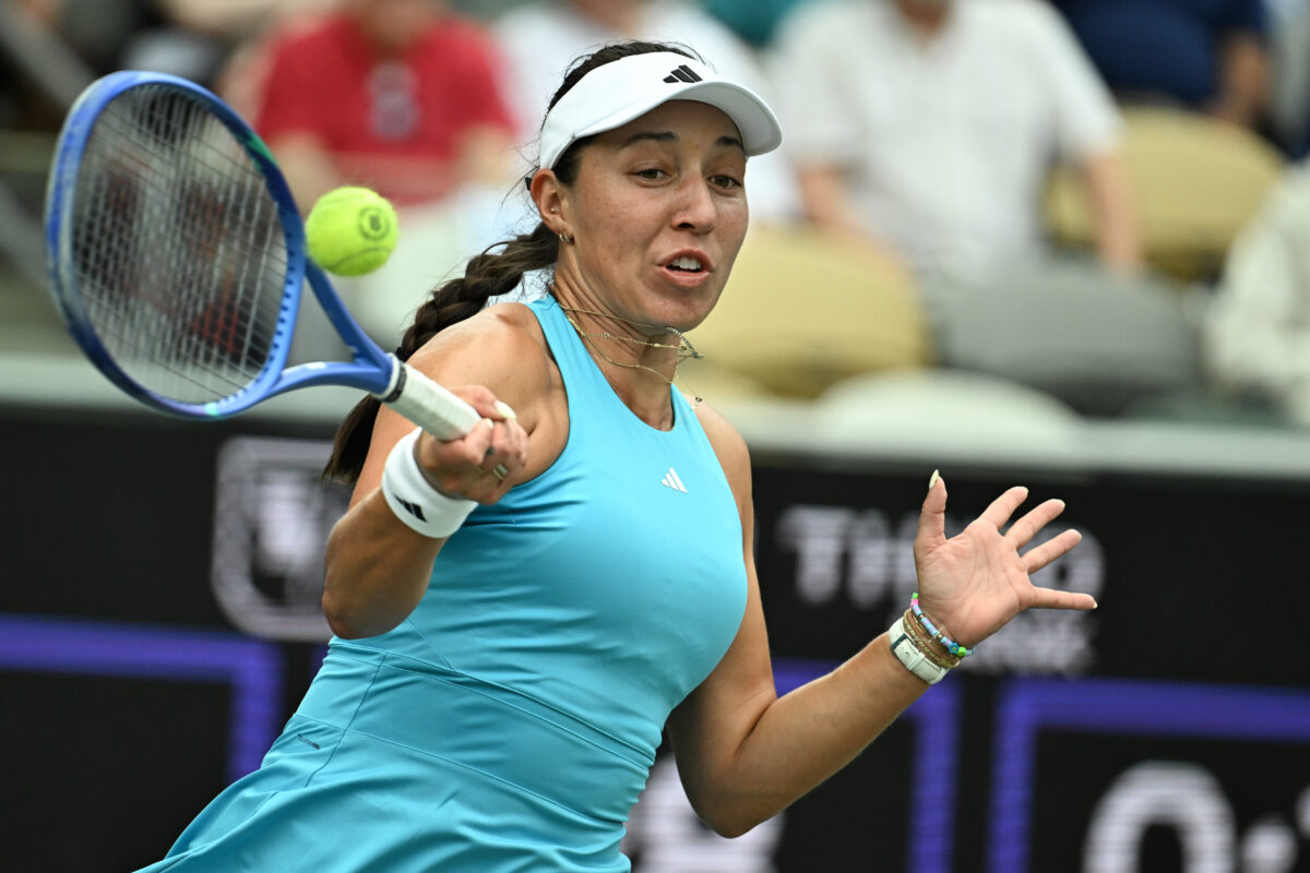 Back Against Wall, Top Seed Pegula Rallies for QF Berth