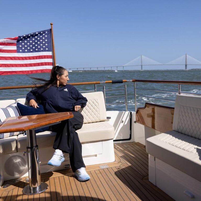 Jessie's Iconic Day Off in Charleston